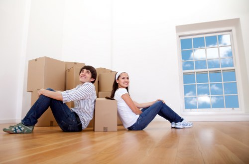 Load-based quote example for a small flat move in Lewisham